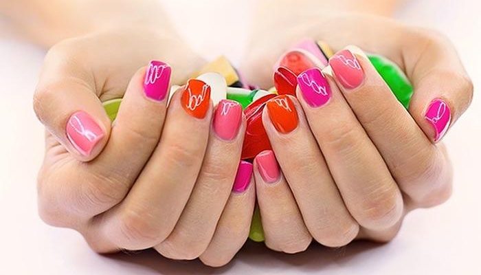 nail extensions in delhi