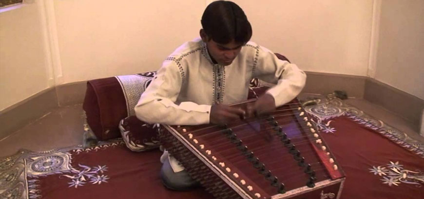 Santoor Player in India