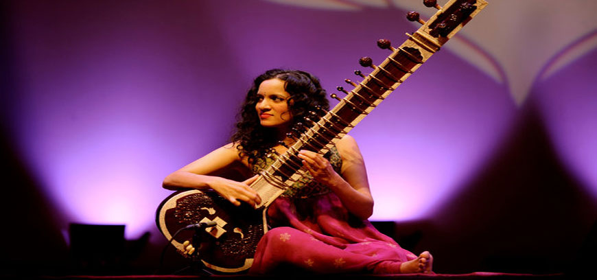 Sitar Player in India Sitar Player in India